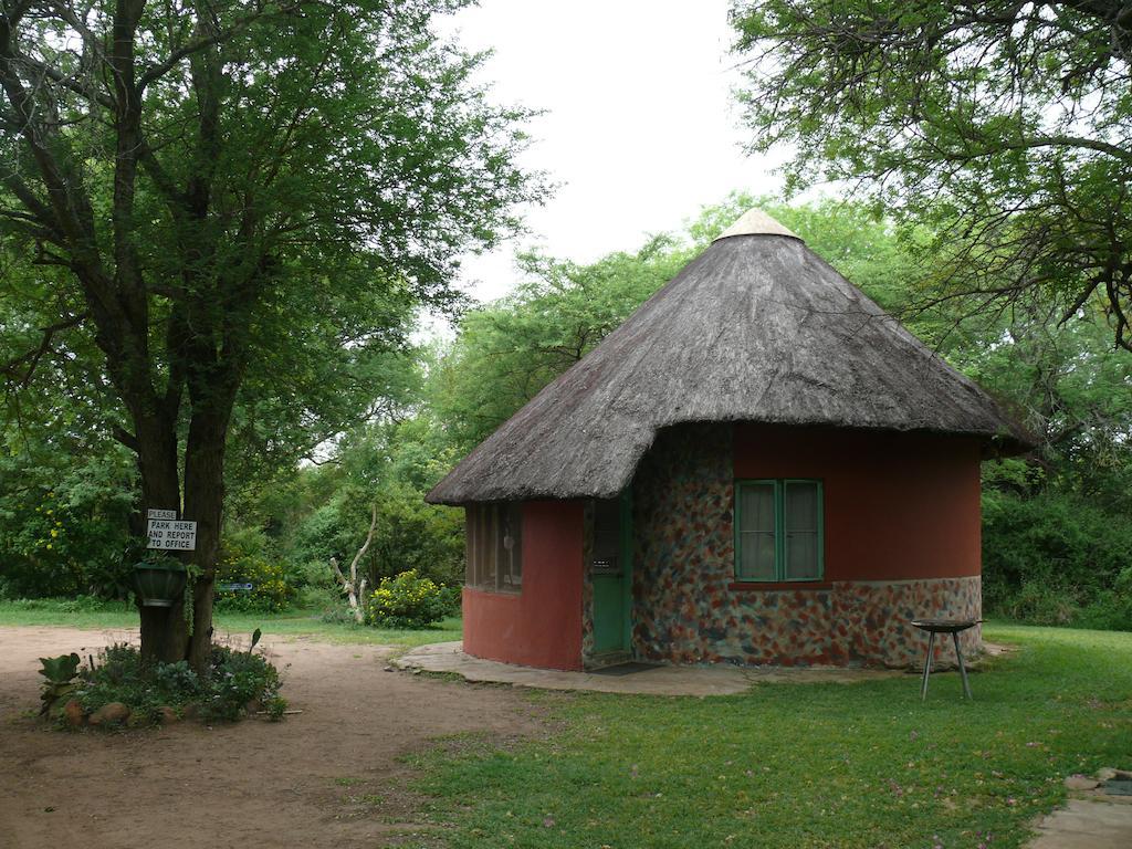 Amanzimlotzi Riverside Bush Camp Hotel Hoedspruit Exterior photo