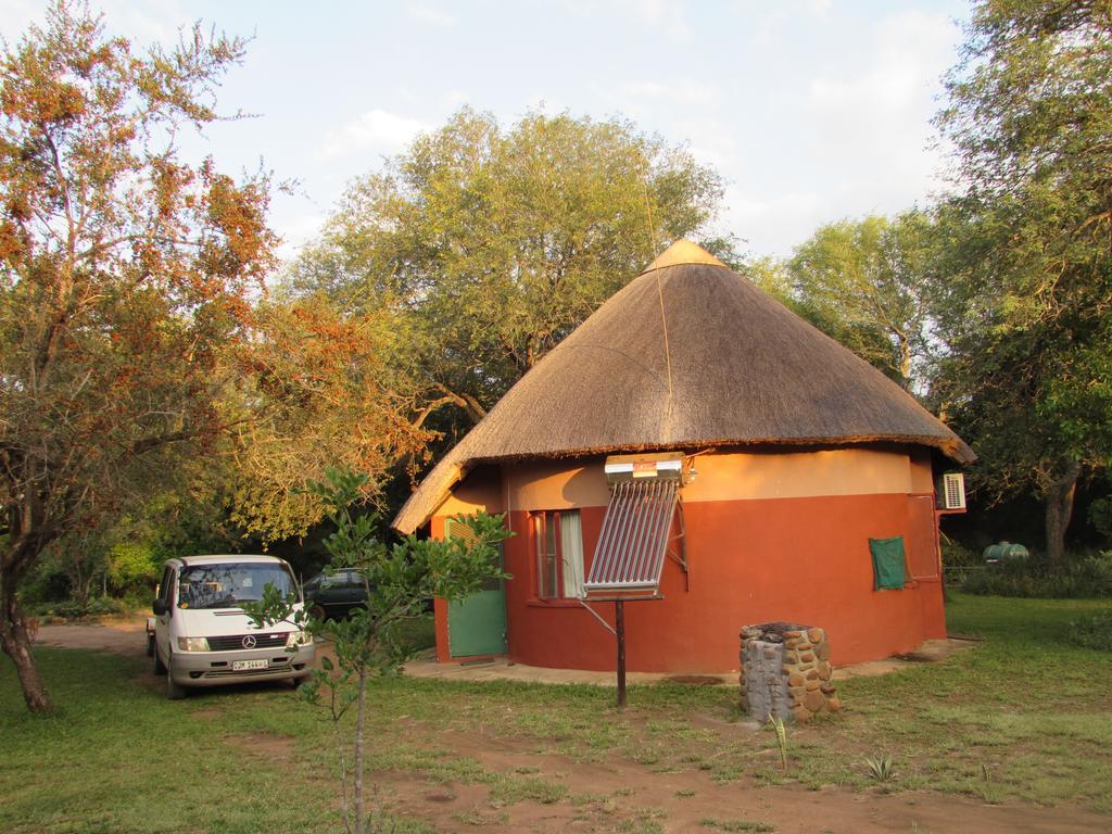 Amanzimlotzi Riverside Bush Camp Hotel Hoedspruit Exterior photo